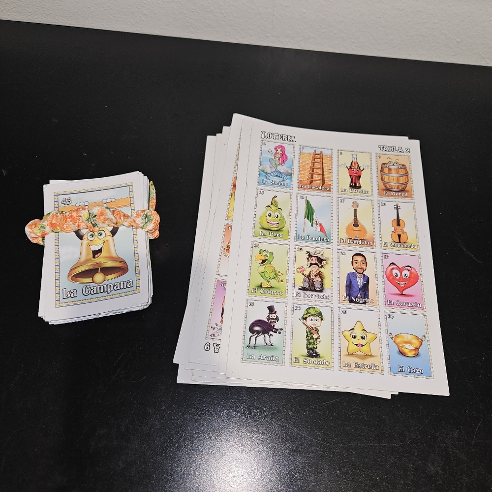 Lotería Game Set with Colorful Cards